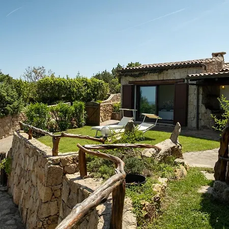 بيت للعطل Vista Mare Cala Dei Ginepri Con Giardino Cala Bitta