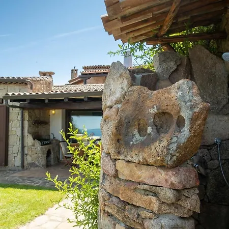 Ferienhaus Vista Mare Cala Dei Ginepri Con Giardino